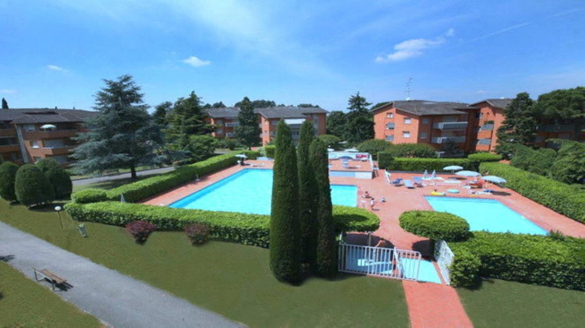 Cappuccini Appartments Peschiera del Garda Esterno foto