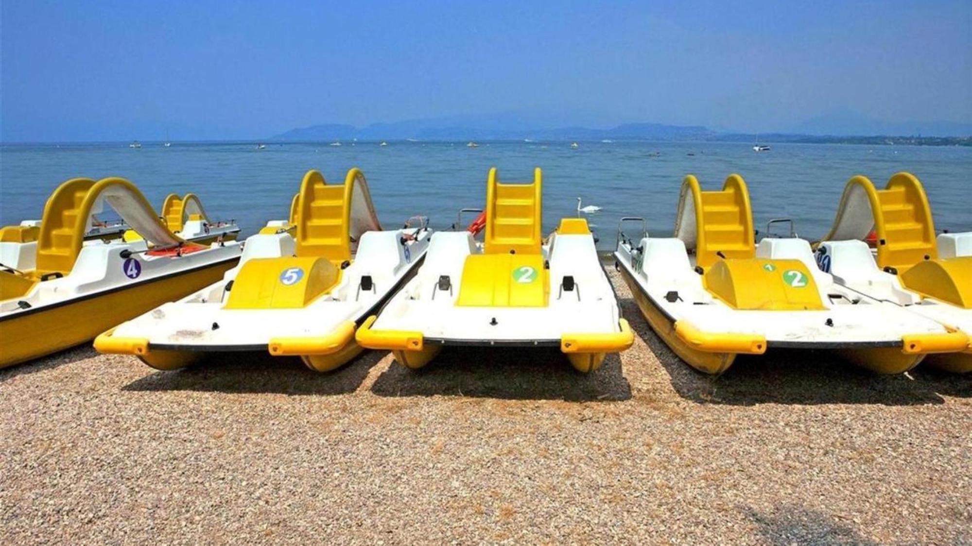 Cappuccini Appartments Peschiera del Garda Esterno foto